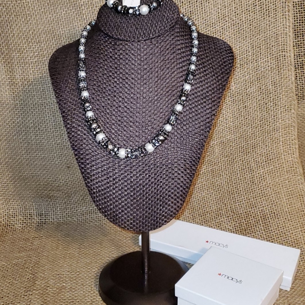 Multi beaded necklace and bracelet
